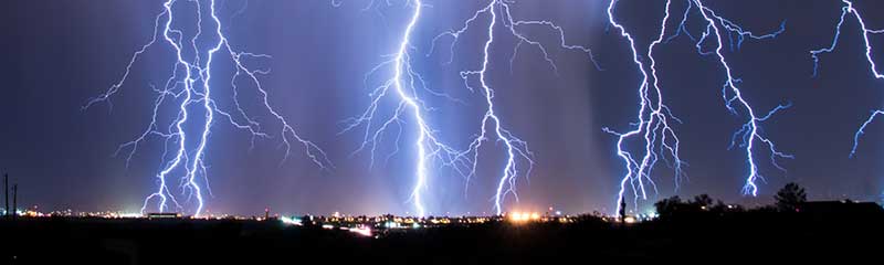 6 Ways to Stay Safe During a Thunderstorm